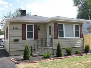 7531 White Oak Ave, Hammond, IN 46324