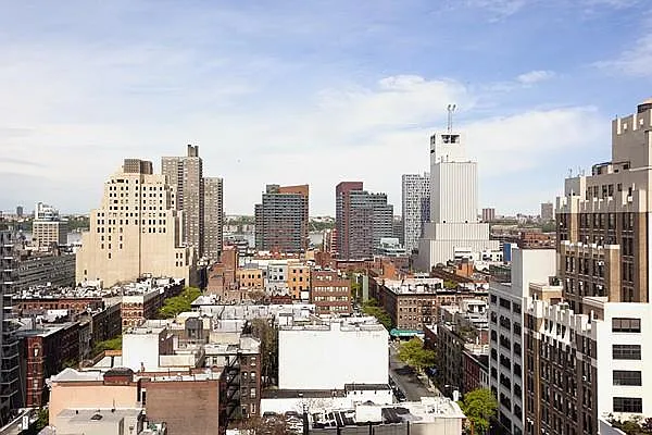 Sold by Sumitomo Real Estate Sales | media 26