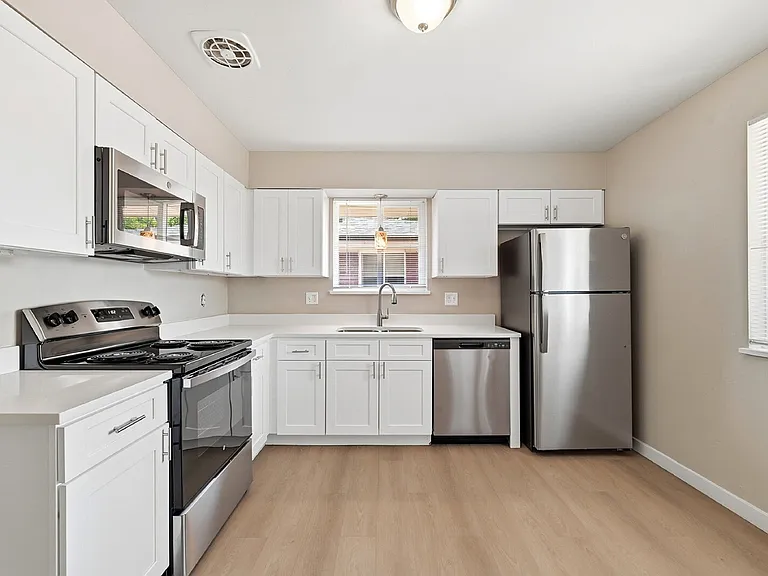 5565 S Delaware St #5571 — Photo 7