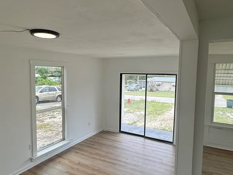 161 6th Ct SW — Photo 21