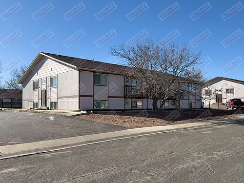 703 Vivian St Photo 1
