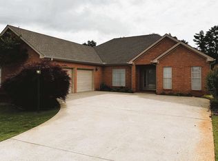 176 Breckenridge Ct, Florence, AL 35630