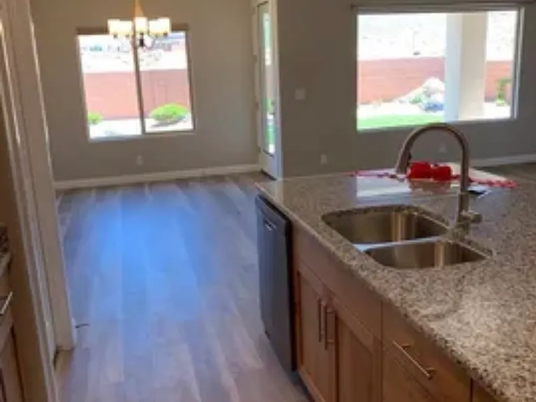 938 N Sandy Talus Dr — Photo 5