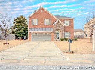 1430 Vandenberg Dr, Fayetteville, NC 28312