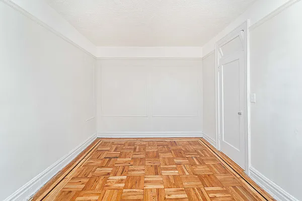 Rented by Modern Spaces | media 6