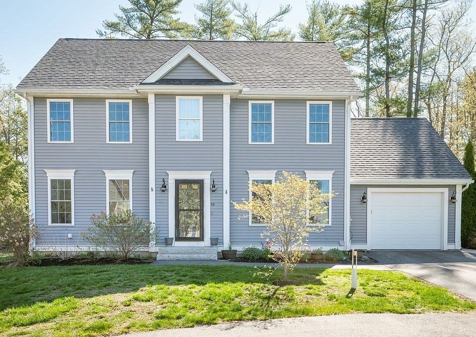1st image of 10 Caitlin Cir