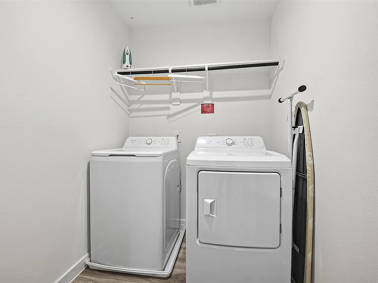10206 Penryn Forest Trl — Photo 11