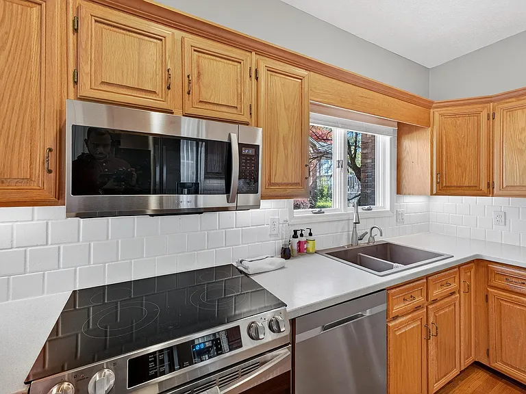 205 Club Villa Dr W — Photo 9
