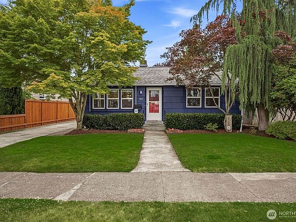 2nd image of 1014 3rd Ave NW