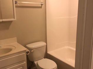 326 Spring St APT 5, Syracuse, NY 13208