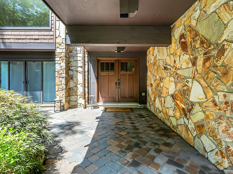 45 Parker Pl #45 — Photo 4