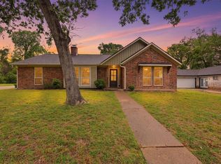 24714 Hunters Hollow Dr, Spring, TX 77380