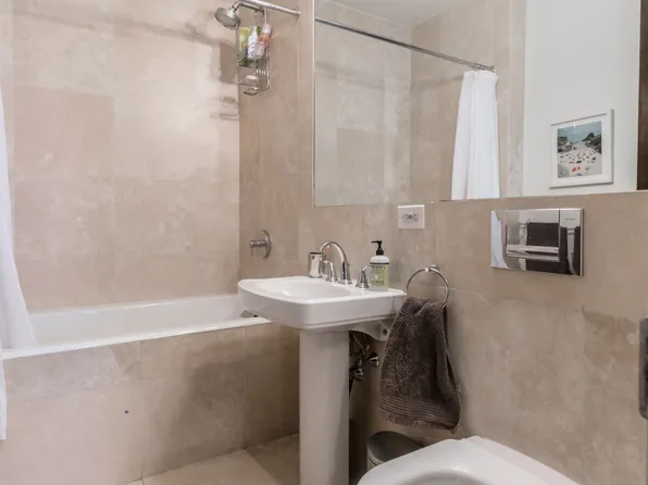 15 West 18th Street image 15 of 15