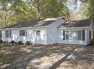 5533 Hickory Fork Rd, Gloucester, VA 23061