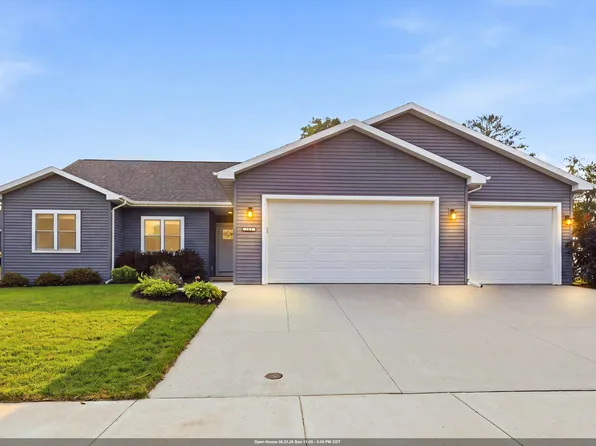 1616 Orchard Dr, Kaukauna, WI 54130