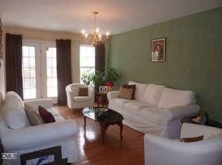 1803 Eaton Ct, Danbury, CT 06811