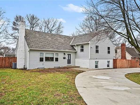 4209 Grandview Rd, Kansas City, MO 64137