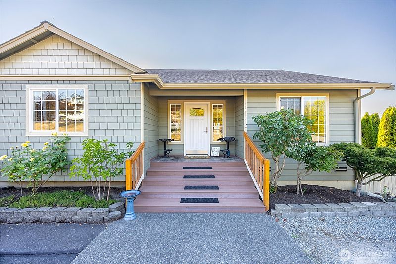 3rd image of 17010 Trout Drive
