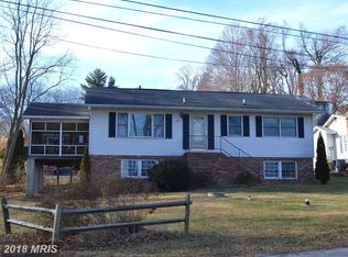 5502 Colonial Dr, Chesapeake Beach, MD 20732