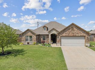 1801 E 136th St, Glenpool, OK 74033