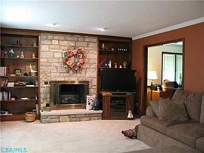 3rd image of 9227 Muirkirk Dr