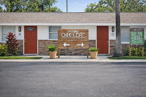 Oak Leaf Apartments Photo 1
