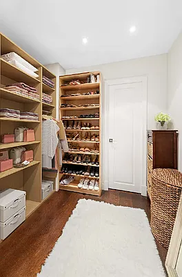 Rented by Compass | media 14