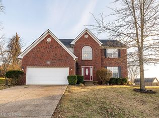 10725 Copper Ridge Dr, Louisville, KY 40241