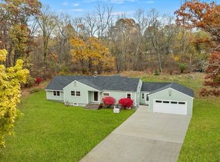 322 River Rd, Andover, MA 01810