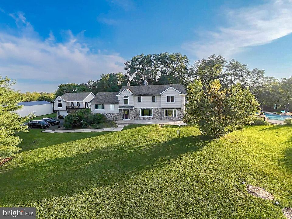 1st image of 1088 Graber Rd