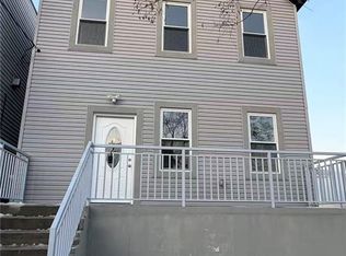 73 Irving Pl, Staten Island, NY 10304