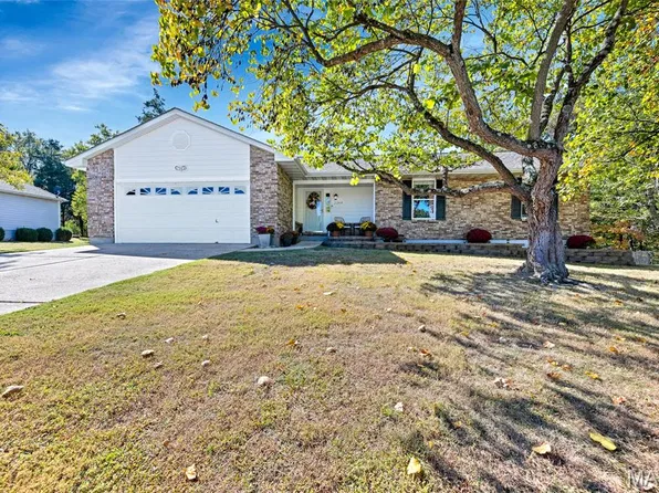 2264 Pine Lake Loop, Gray Summit, MO 63039