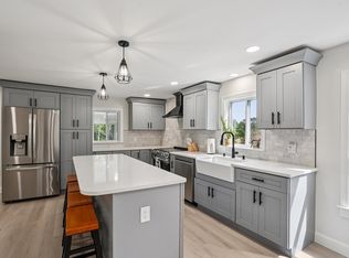 44 Richardson Corner Rd, Charlton, MA 01507