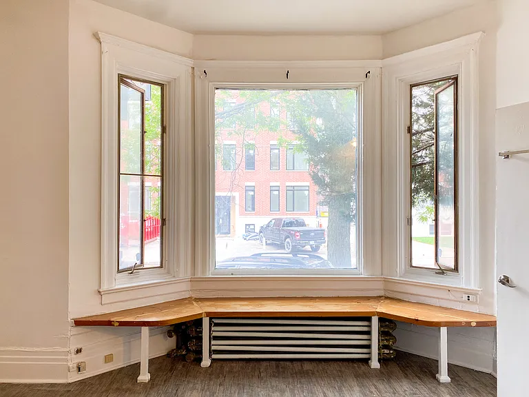 301 Wilbrod St — Photo 46