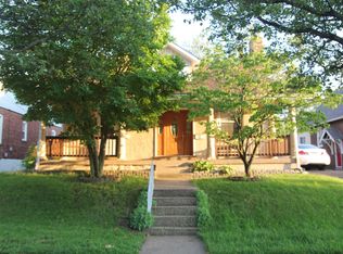 7402 Gayola Pl, Saint Louis, MO 63143