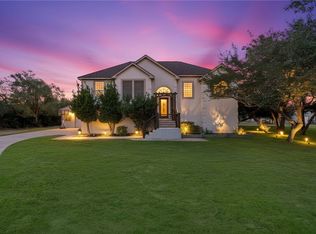 422 Spanishwoods Dr, Rockport, TX 78382