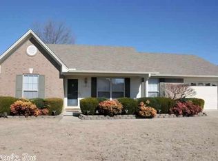 2006 Lamp Post Ln, Searcy, AR 72143