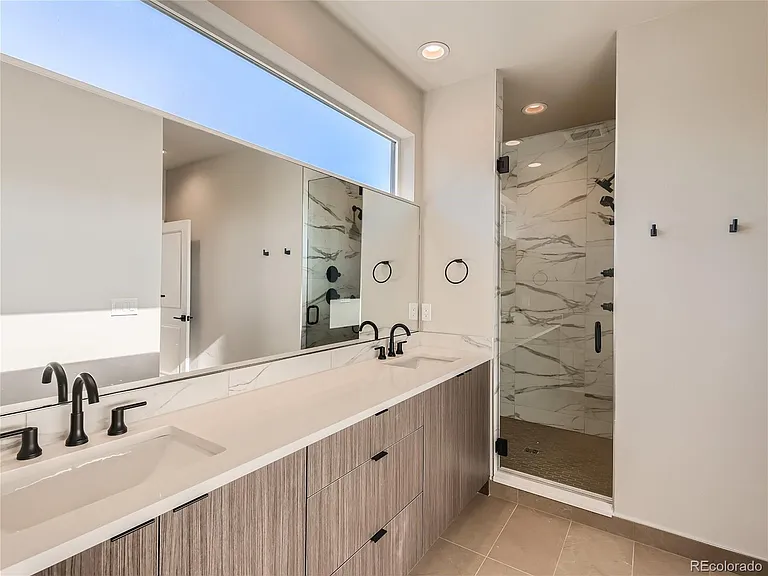 2605 W 40th Ave — Photo 11