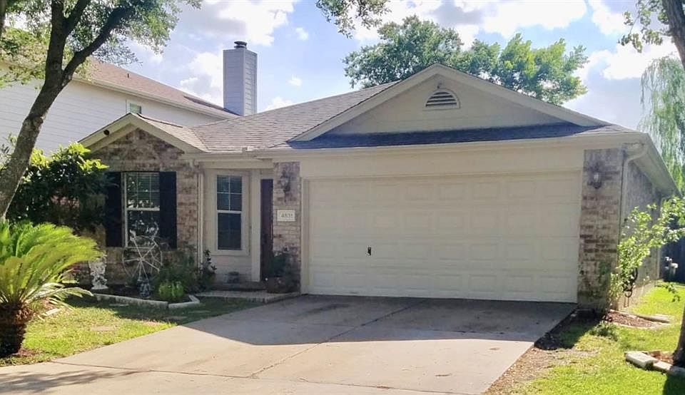 1st image of 4831 Windy Bluff Ct