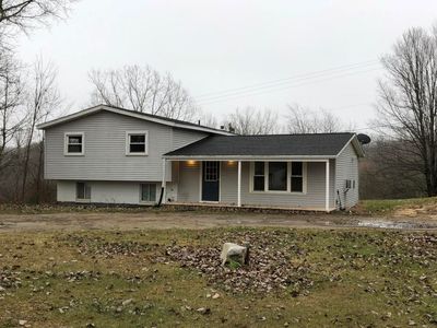 2365 Lilac Rd, Hillsdale, MI, 49242