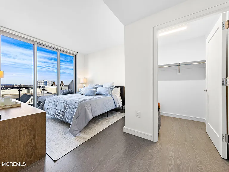20 Melrose Ter #601 — Photo 20