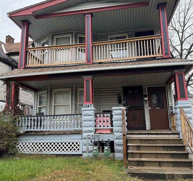 1st image of 1247 E 84th St