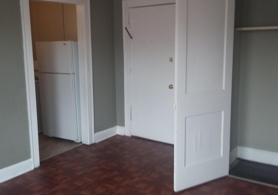 1st image of 13468 Clifton Blvd APT 103