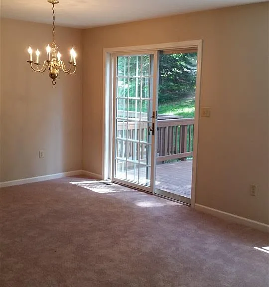 4073 Caissons Ct — Photo 3