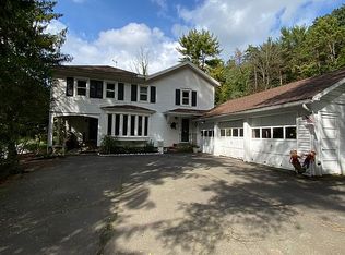 3150 Hillside Rd, Shavertown, PA 18708