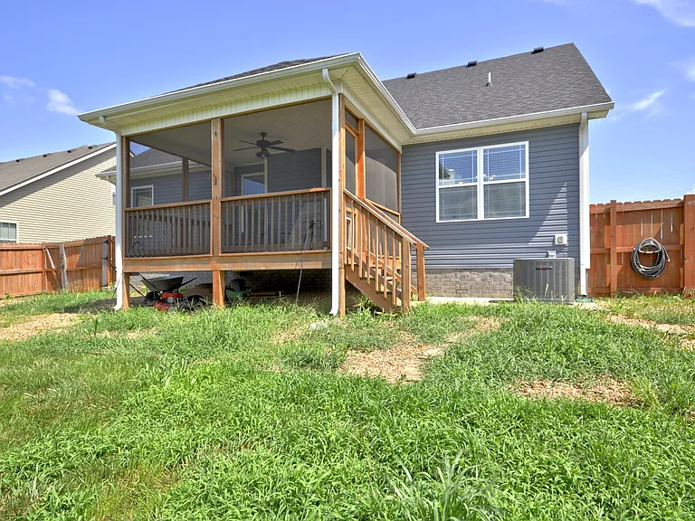 924 Burley Barn Rd — Photo 49