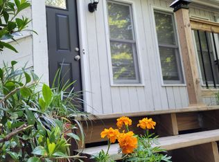 6009 Applewood Ln, Raleigh, NC 27609