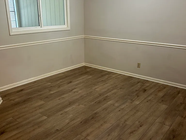 Additional living space (could be office or playroom)