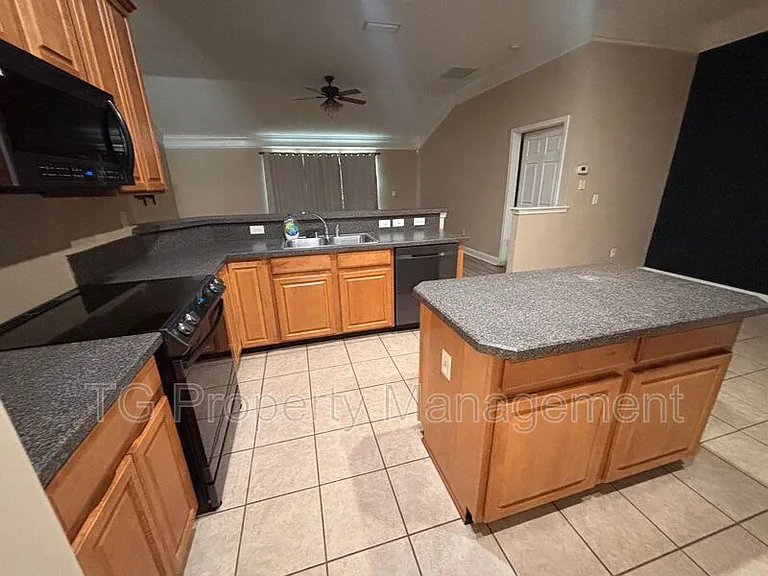14160 Fish Eagle Dr E — Photo 7