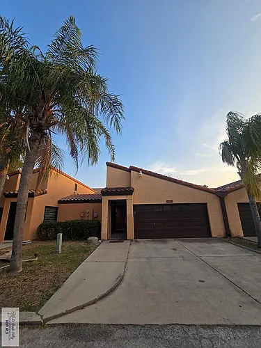 17 Waterfront Dr Photo 1